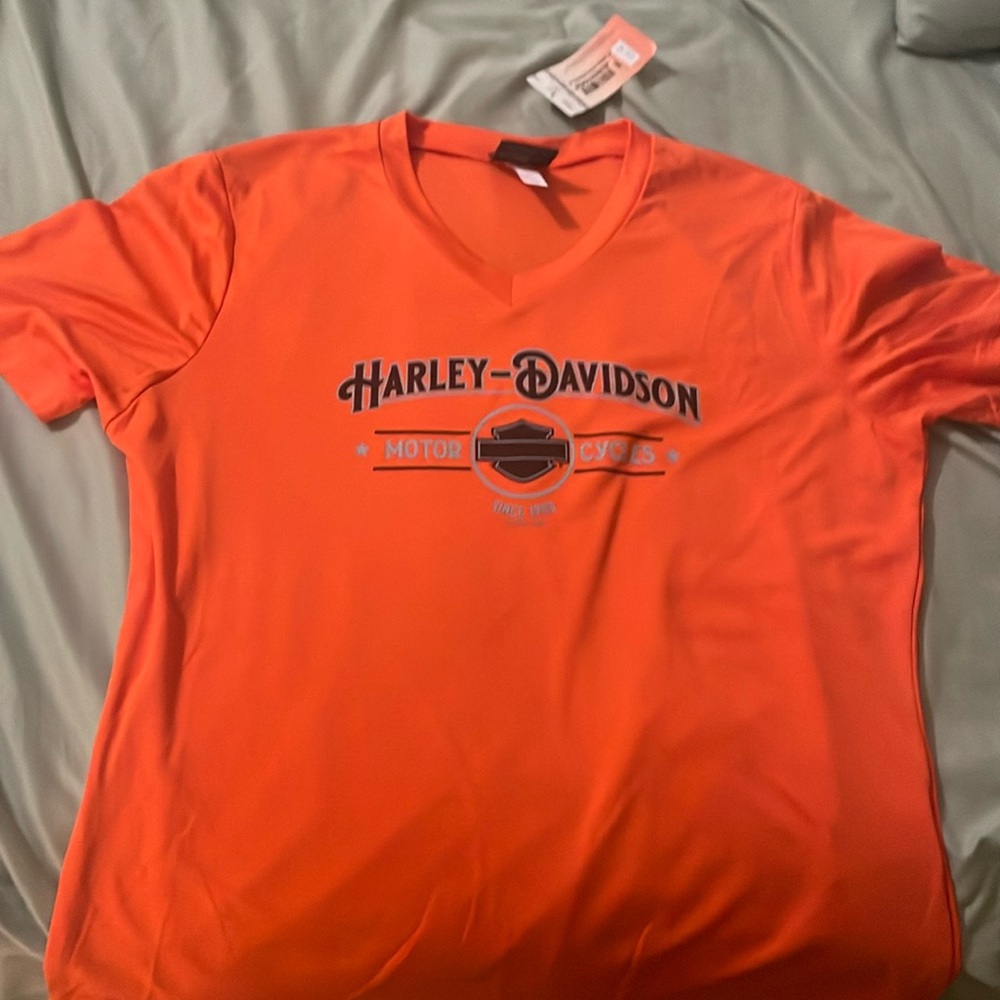Ladies performance material Harley shirt